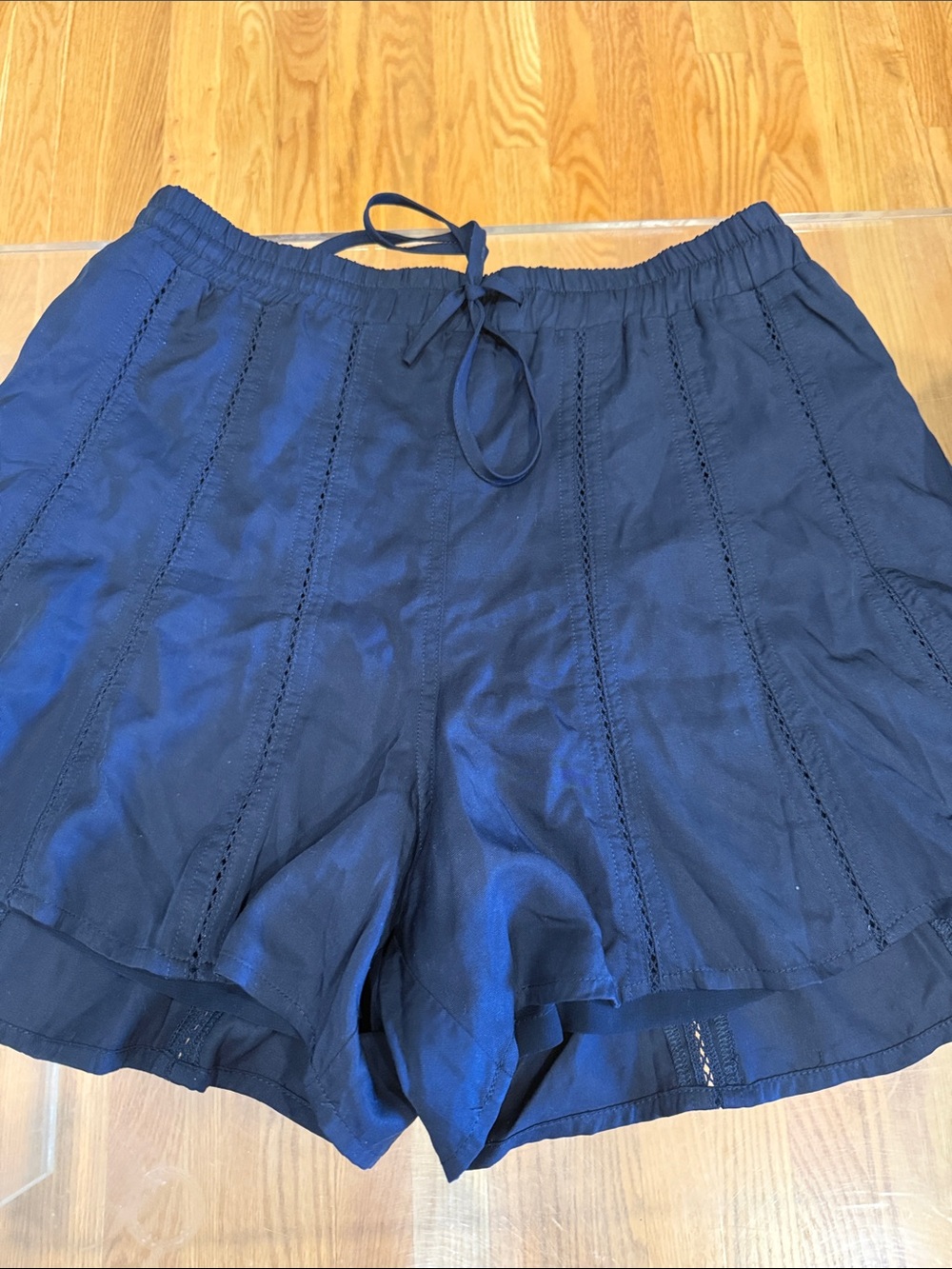 Heartloom Navy Flowy Short